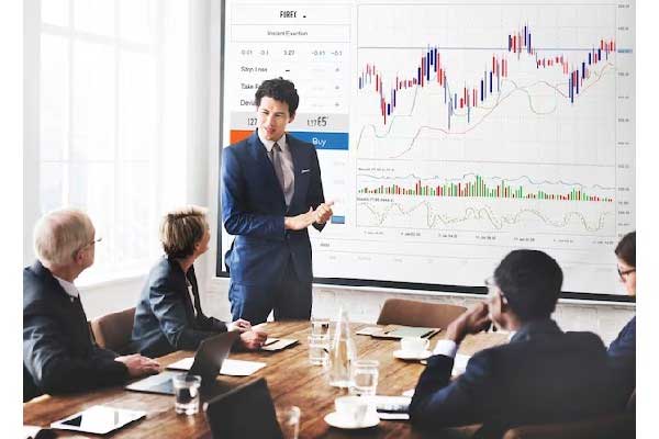 特朗普的关税收入在5月份已经超过220亿美元